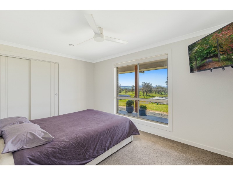 10 Wumbalwarra Drive, Bega NSW 2550