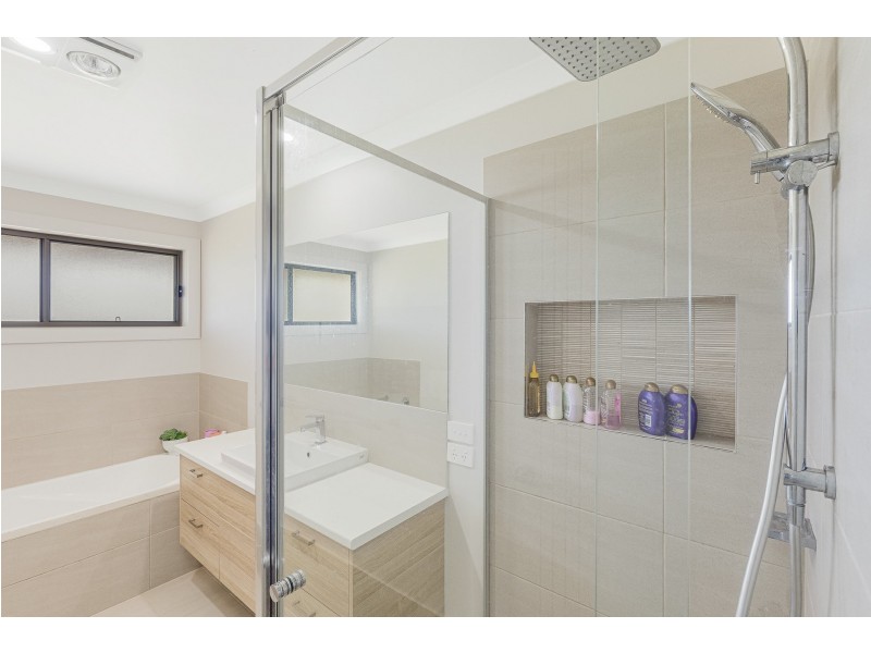 10 Wumbalwarra Drive, Bega NSW 2550