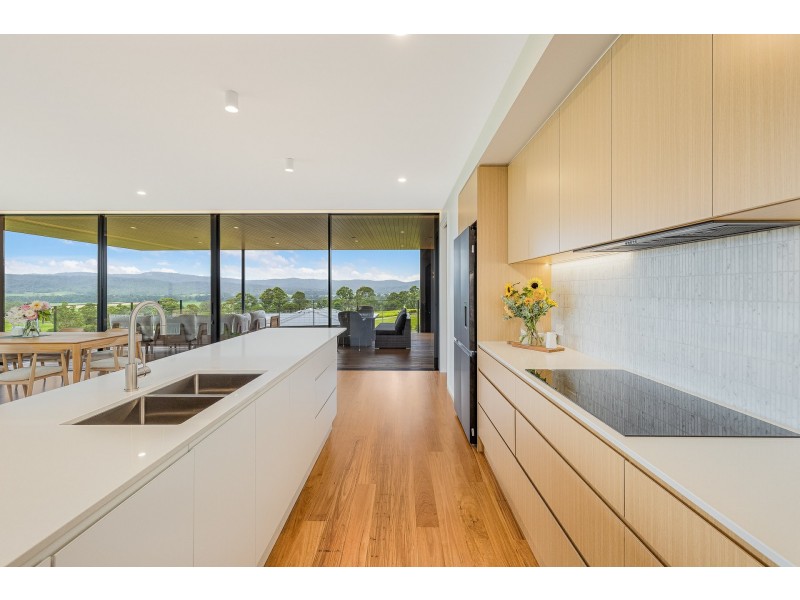 49 Wumbalwarra Drive, Bega NSW 2550