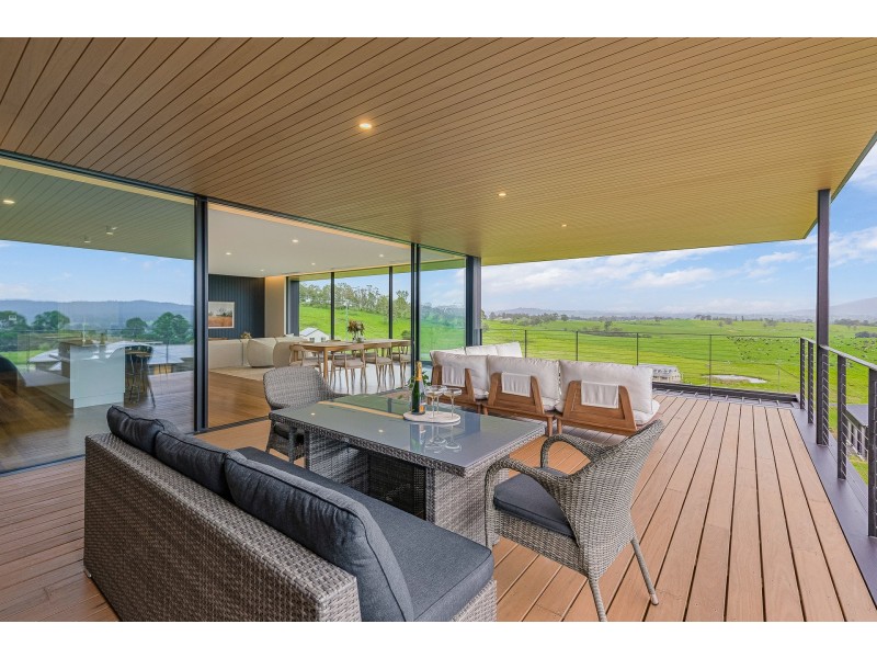 49 Wumbalwarra Drive, Bega NSW 2550