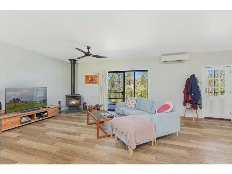 11 Bega Street, Quaama NSW 2550