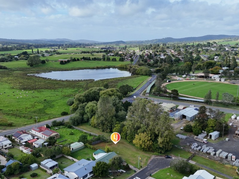 28 Gordon Street, Bega NSW 2550