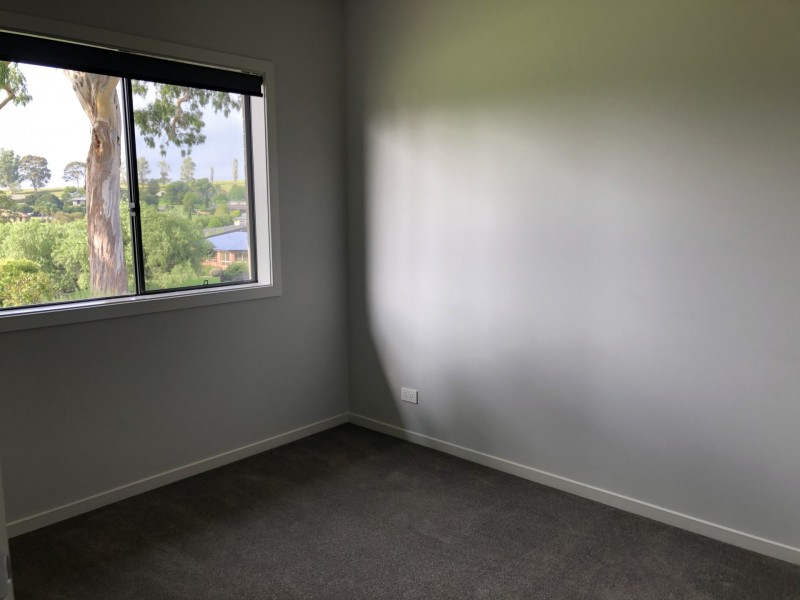 9 Glen Mia Drive, Bega NSW 2550