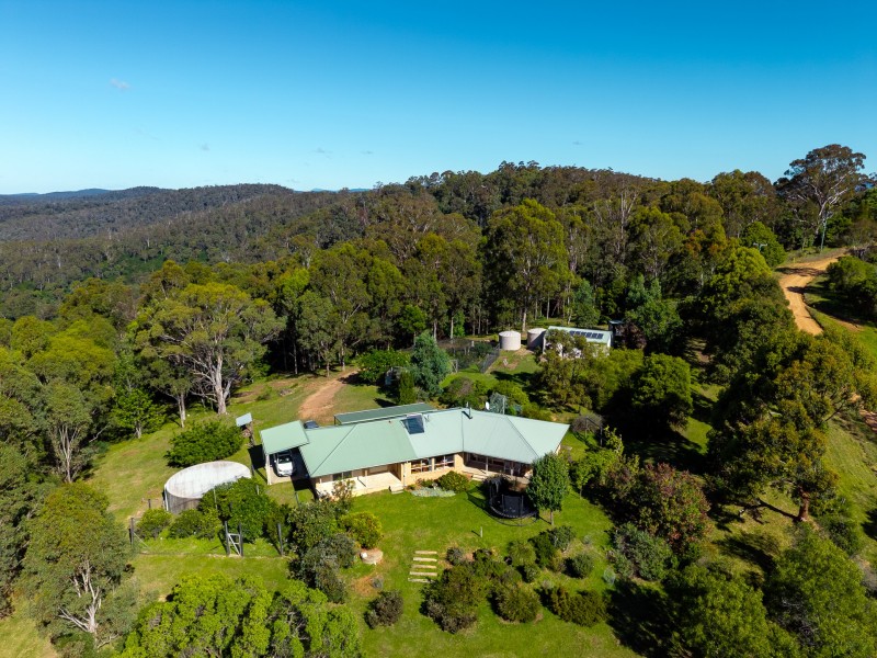 24 Thornhill Close, Bega NSW 2550