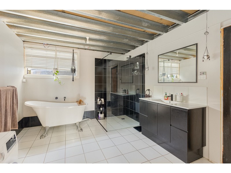 142 Eagles Nest Road, Brogo NSW 2550