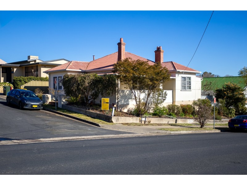 84 Upper Street, Bega NSW 2550