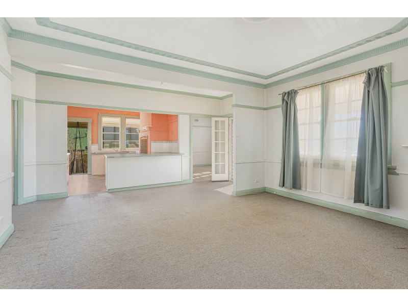 84 Upper Street, Bega NSW 2550
