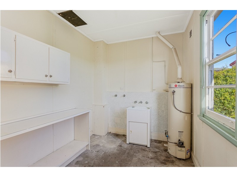 84 Upper Street, Bega NSW 2550