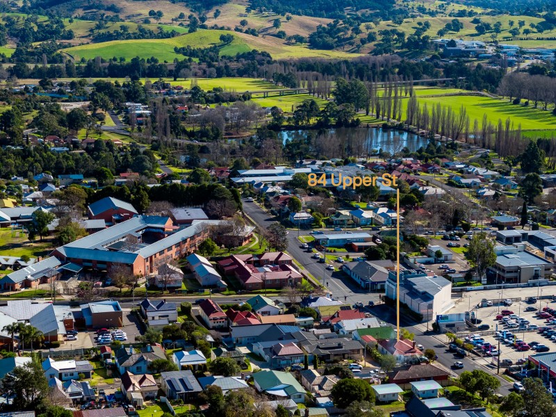 84 Upper Street, Bega NSW 2550