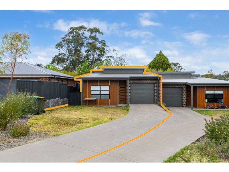 29a Sea Lace Place, Bega NSW 2550