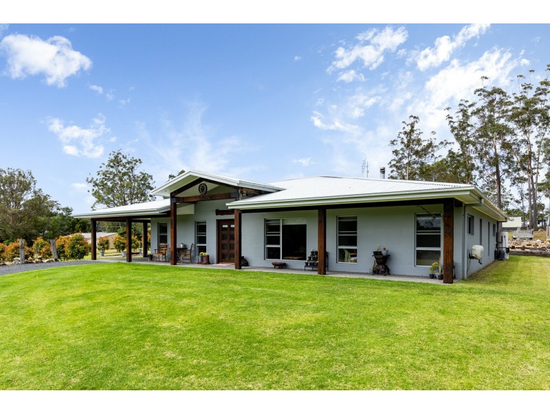 19 Armstrong Drive, Kalaru NSW 2550