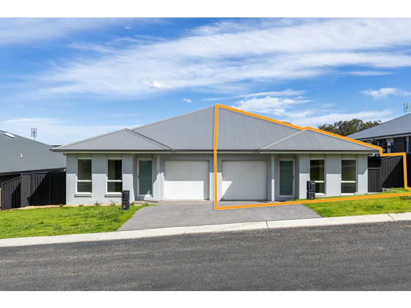 26a Warbler Circuit, Bega NSW 2550