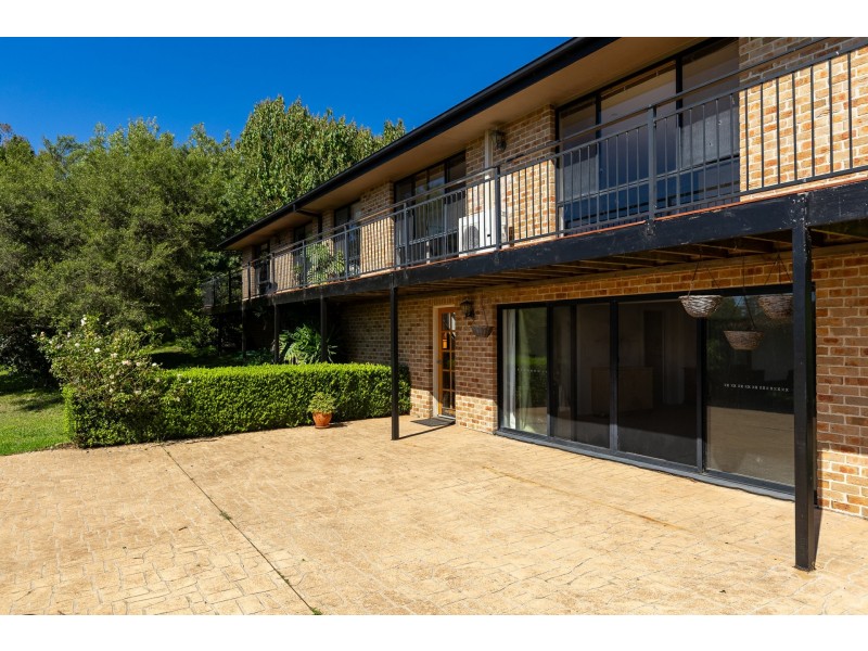 8 Willow Court, Bega NSW 2550