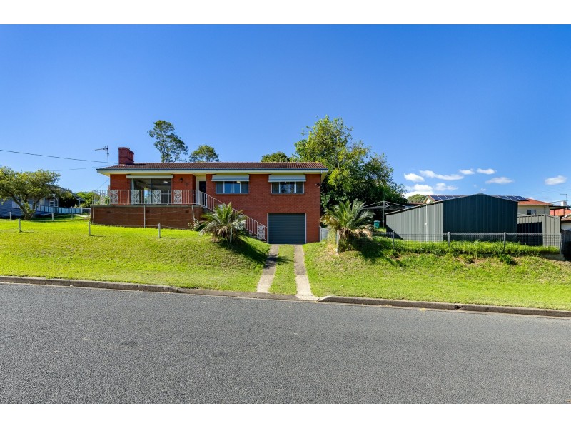 8 Walker Street, Bega NSW 2550
