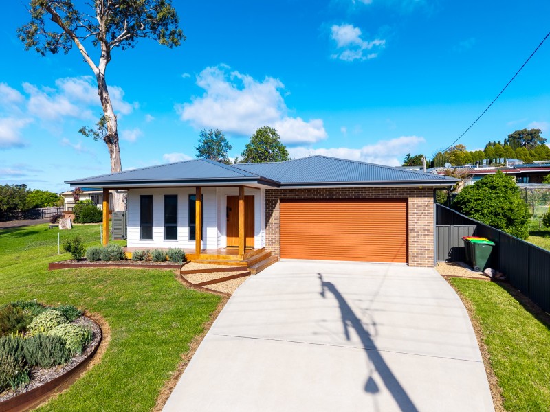 22 Rawlinson Street, Bega NSW 2550