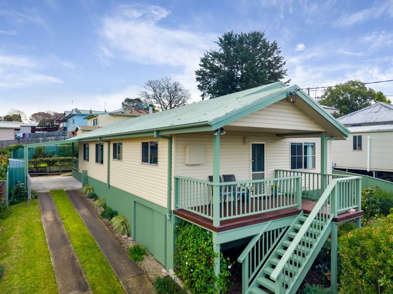 5 Gordon Street, Bega NSW 2550