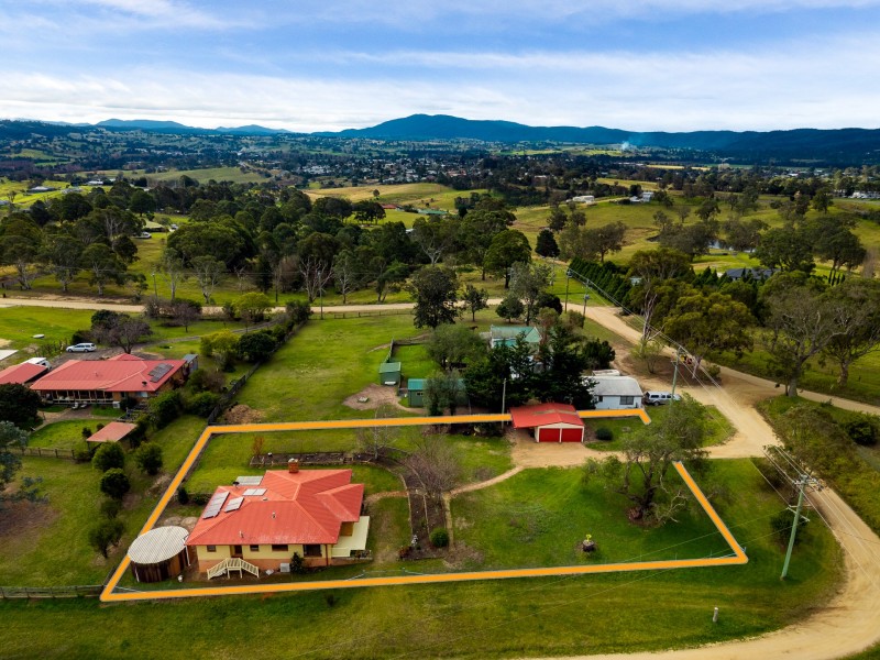 55 Finucanes Lane, Bega NSW 2550