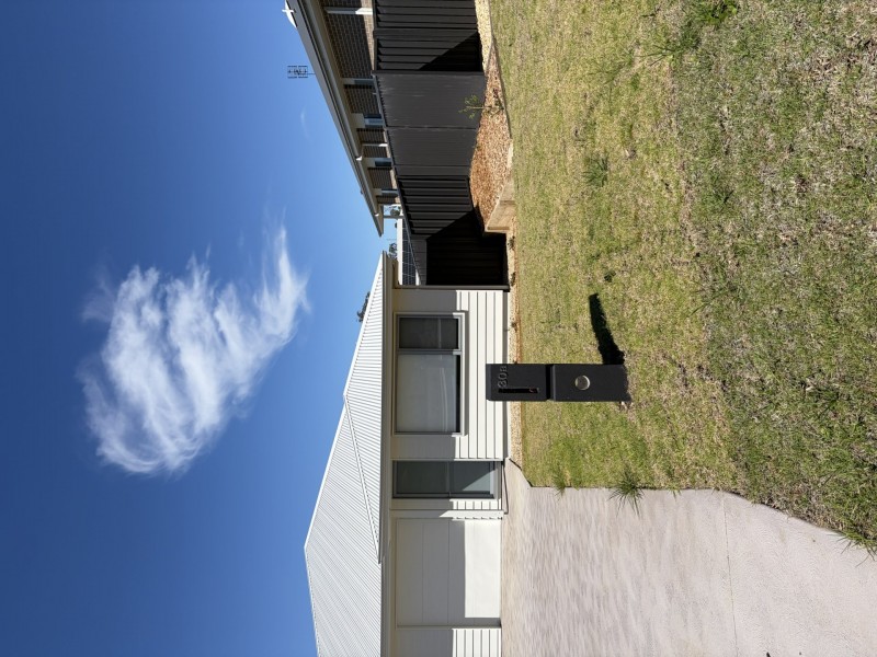 30A Warbler Circuit, Bega NSW 2550