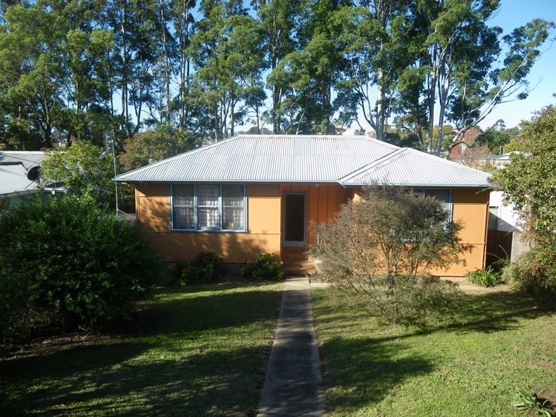 54 Meringo Street, Bega NSW 2550