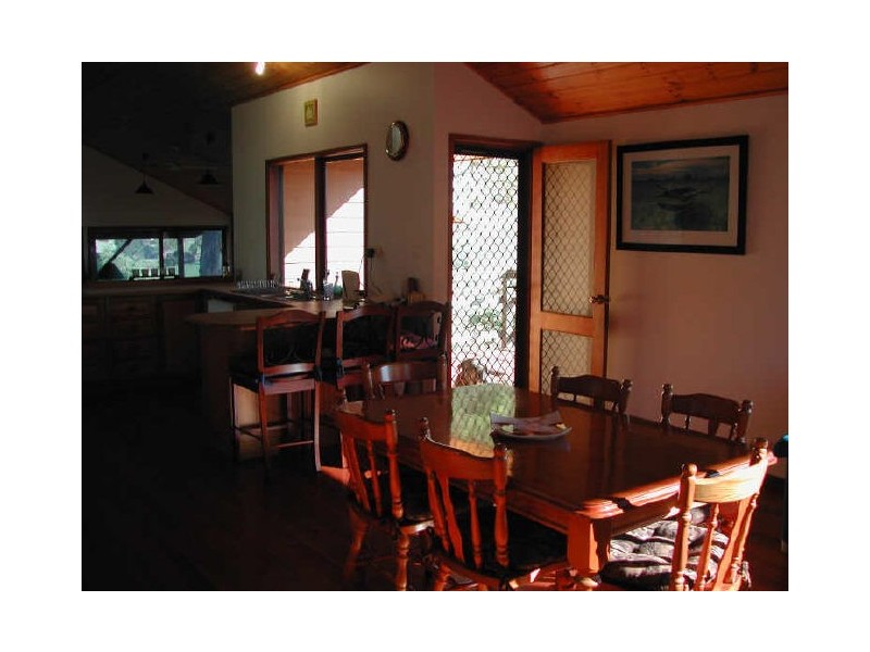 60 Redgum Close, Bega NSW 2550