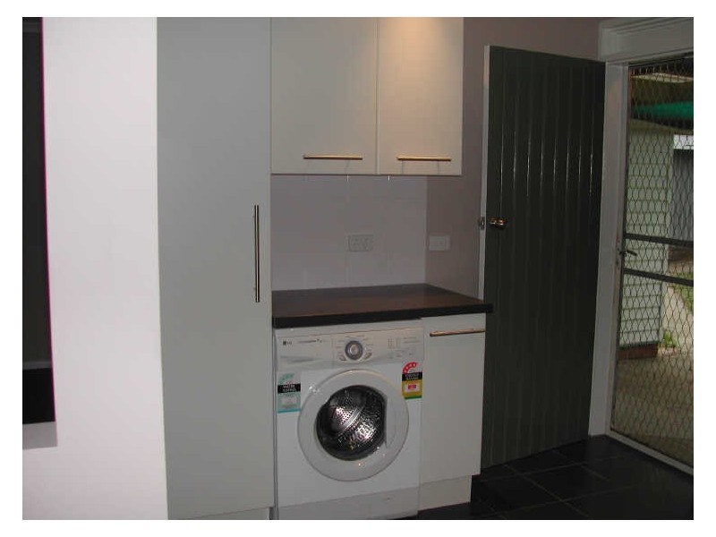 9 Dandar Rd, Bega NSW 2550