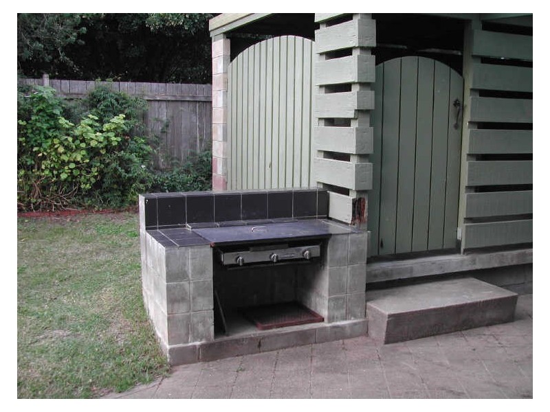 9 Dandar Rd, Bega NSW 2550