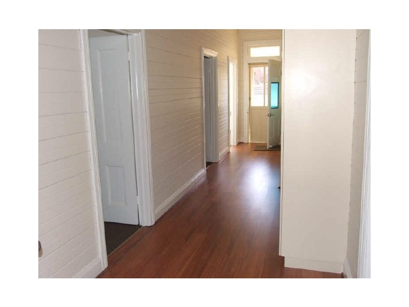 172 Auckland Street, Bega NSW 2550