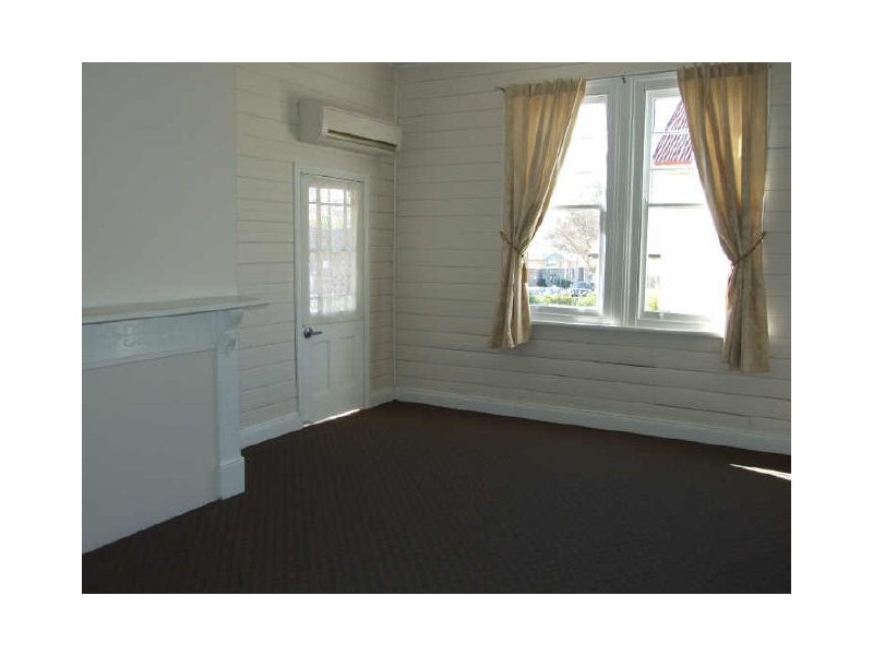 172 Auckland Street, Bega NSW 2550
