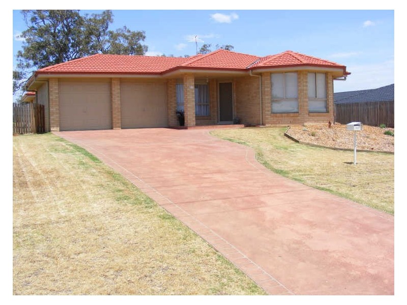 18 Howard Avenue, Bega NSW 2550