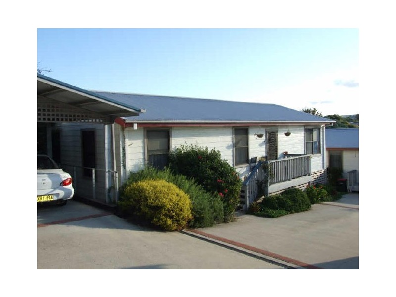 3/11 Eden Street, Bega NSW 2550