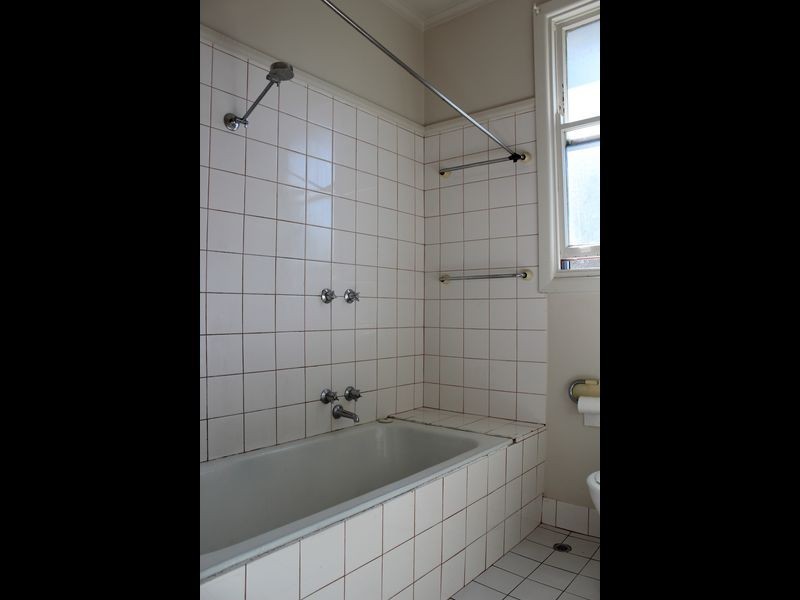 64 Meringo Street, Bega NSW 2550