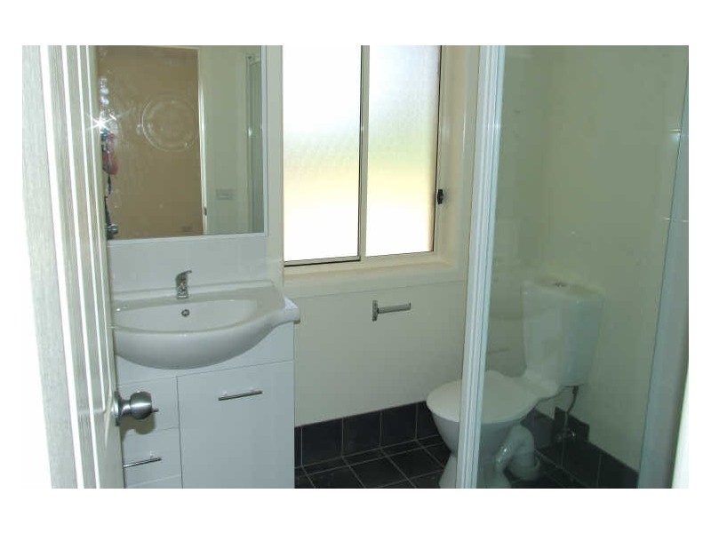 2/7 Thawa Place, Bega NSW 2550