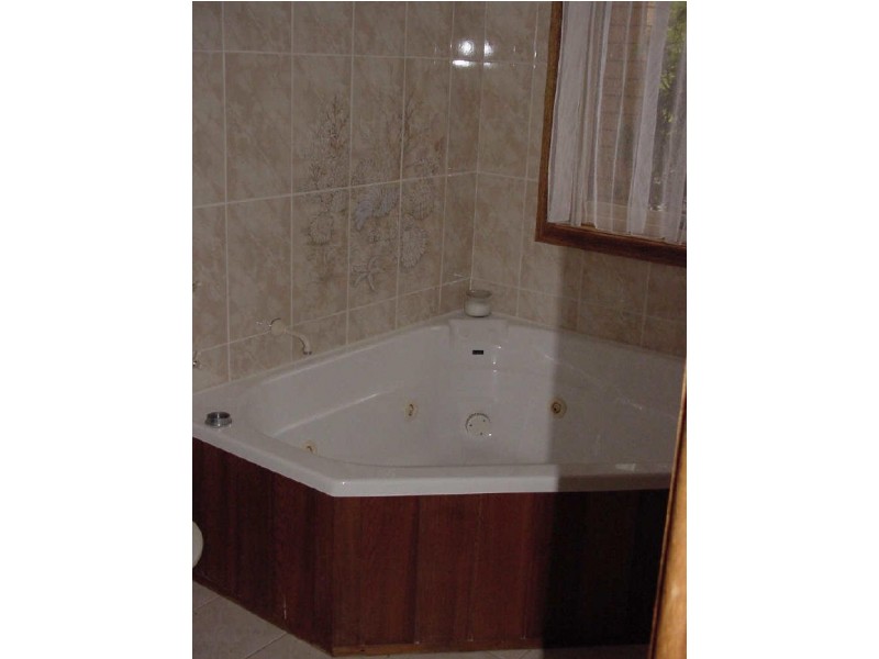 16 Oceanview Terrace, Tathra NSW 2550