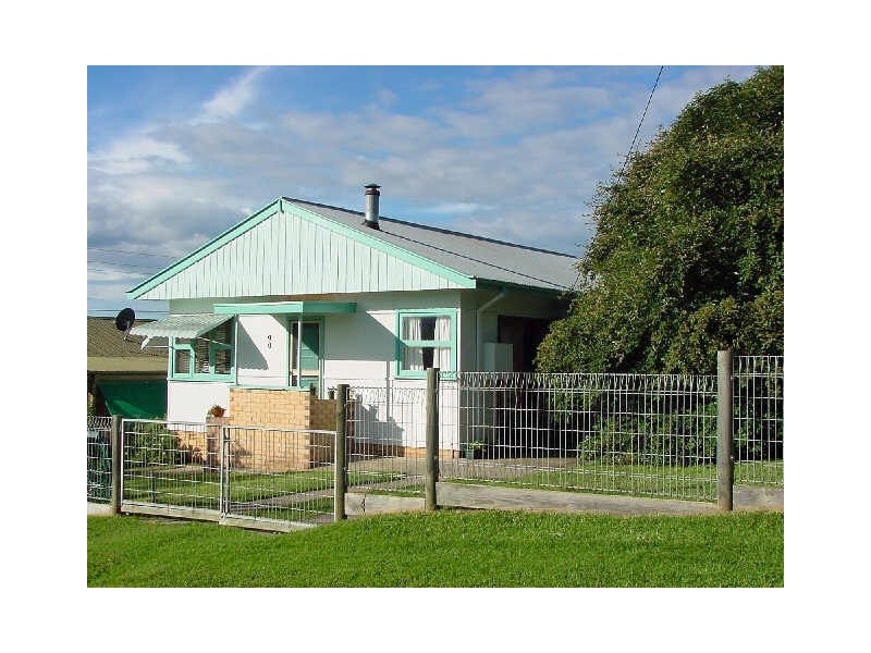 80 Valley Street, Bega NSW 2550