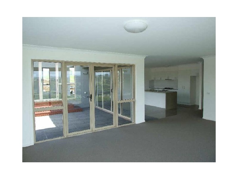 46 Glen Mia Drive, Bega NSW 2550