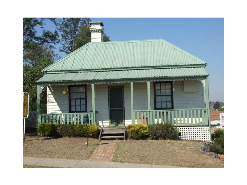 112 Upper Street, Bega NSW 2550