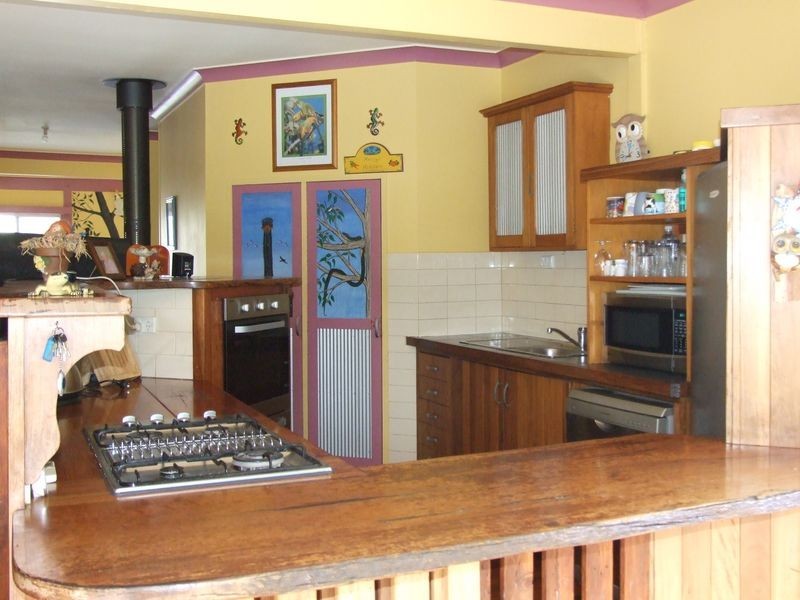 79 Narrawa Place, Bega NSW 2550