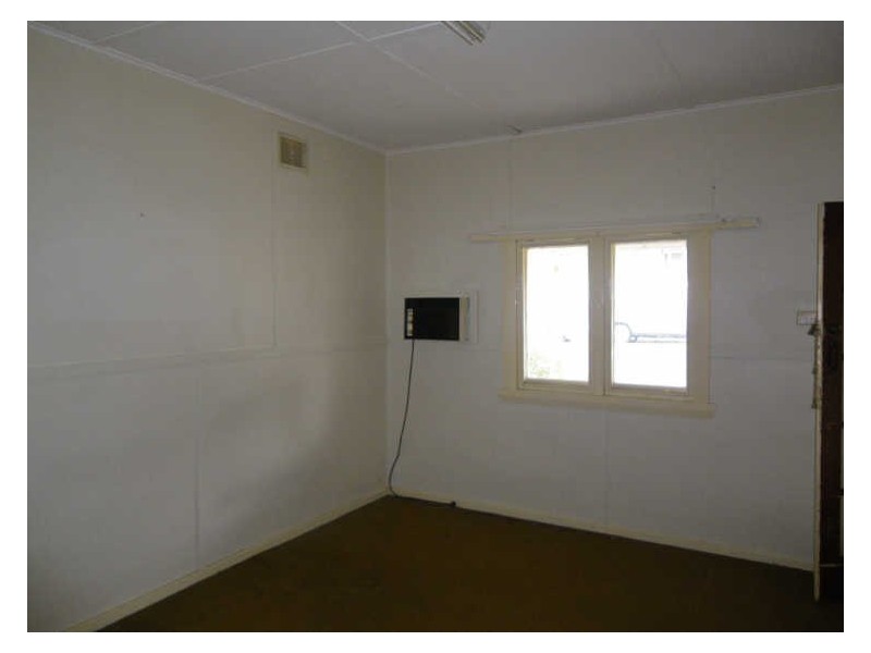 17 Canning Street, Bega NSW 2550