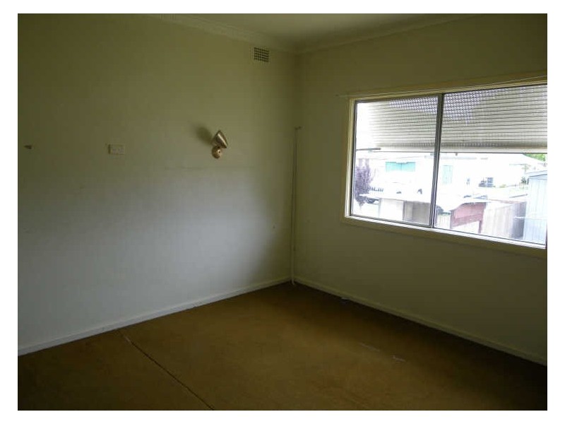 17 Canning Street, Bega NSW 2550