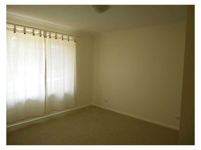 70 Strathmore Crescent, Kalaru NSW 2550