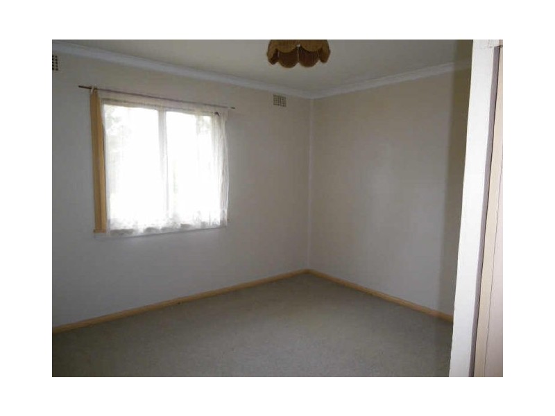 9 Bunyara Drive, Bega NSW 2550