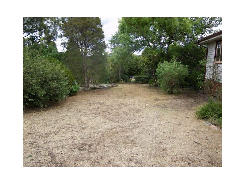 9 Bunyara Drive, Bega NSW 2550