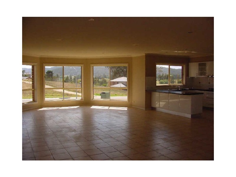 16 Glen Mia Drive, Bega NSW 2550