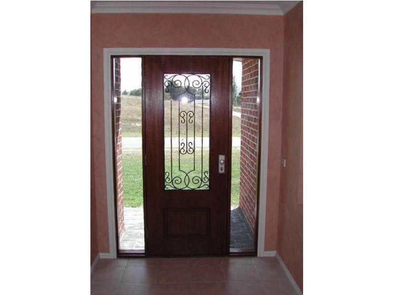 16 Glen Mia Drive, Bega NSW 2550