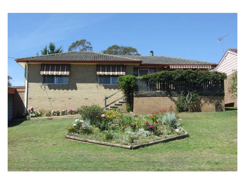 42 Rawlinson Street, Bega NSW 2550