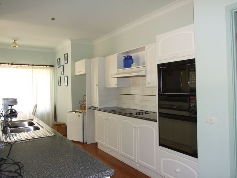 16 Timber Close, Kalaru NSW 2550