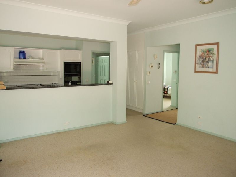 16 Timber Close, Kalaru NSW 2550
