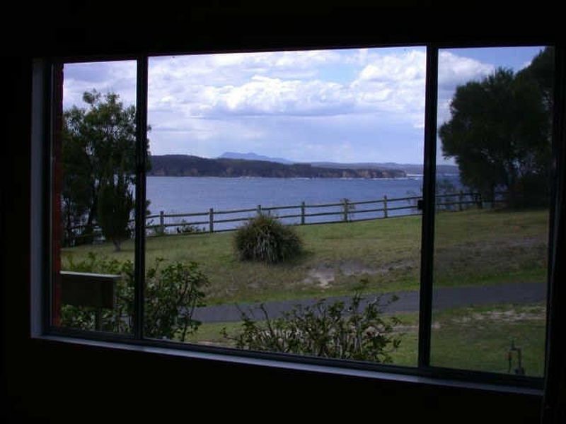 13 Cliff Place, Tathra NSW 2550