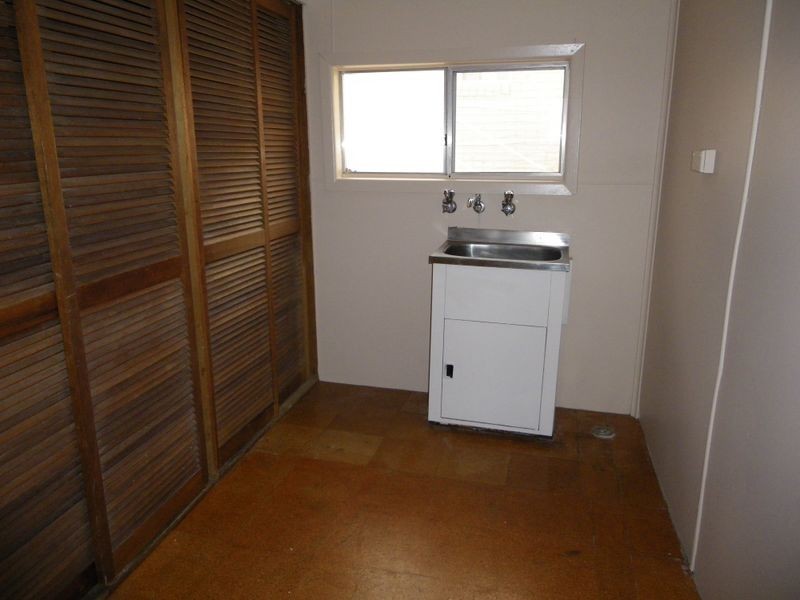7 Eden Street, Bega NSW 2550