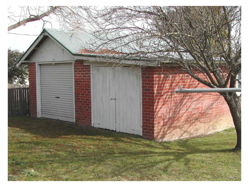 19 Spindler Street, Bega NSW 2550